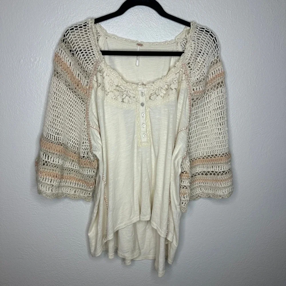 Free People Crochet Me Pullover Size Small NWT
